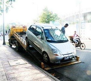 cảnh sát giao thông được tạm giữ xe ô tô